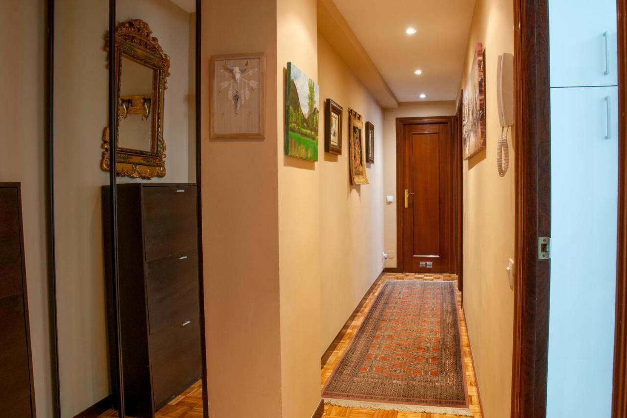 شقة Apartamento Araceli Proximo A Clinica Oftalmologica Fdez Vega اوفيدو المظهر الخارجي الصورة