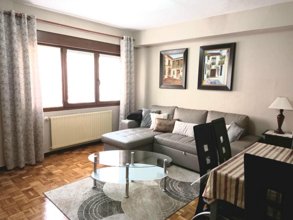 شقة Apartamento Araceli Proximo A Clinica Oftalmologica Fdez Vega اوفيدو المظهر الخارجي الصورة